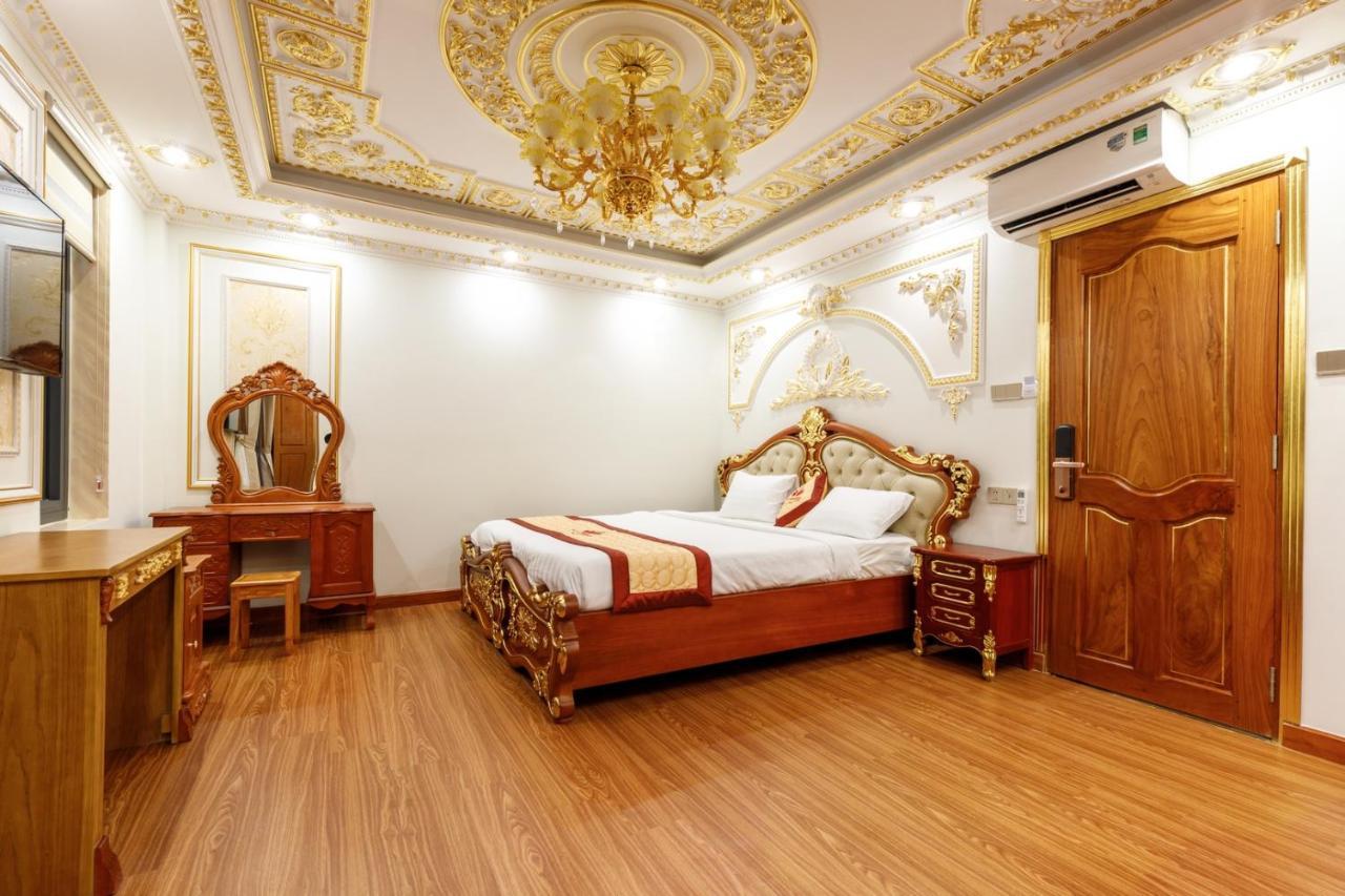Tri Tam Hotel - Khach San Tri Tam Ben Luc ภายนอก รูปภาพ