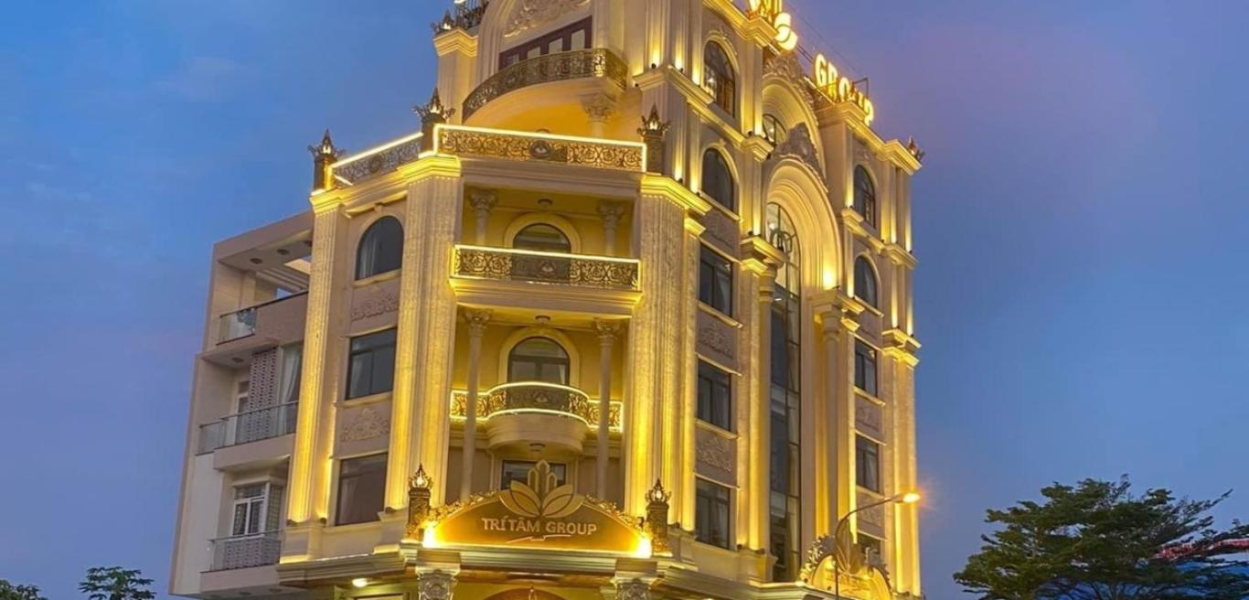 Tri Tam Hotel - Khach San Tri Tam Ben Luc ภายนอก รูปภาพ